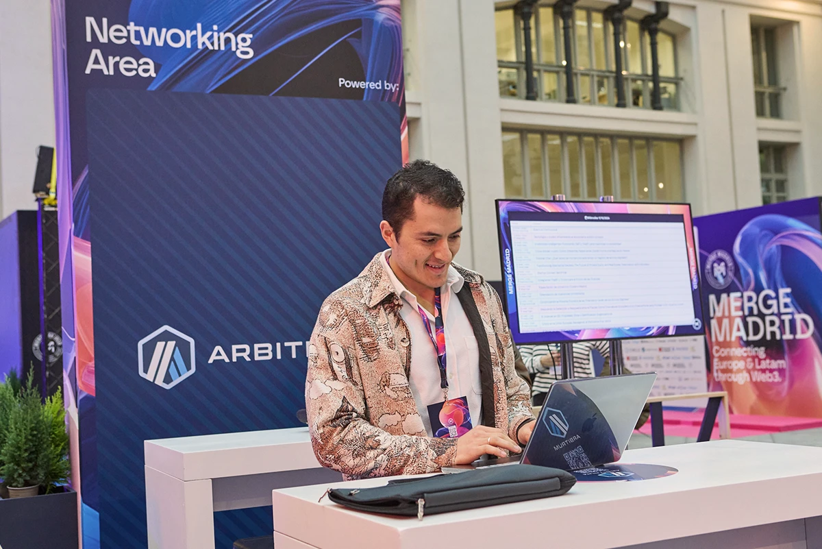 Merge Madrid - Branding para convención de Web3 y Blockchain