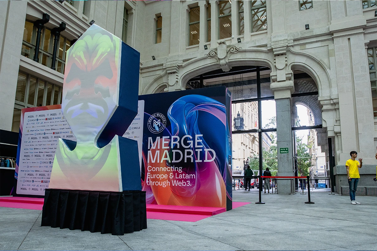 Merge Madrid - Branding para convención de Web3 y Blockchain